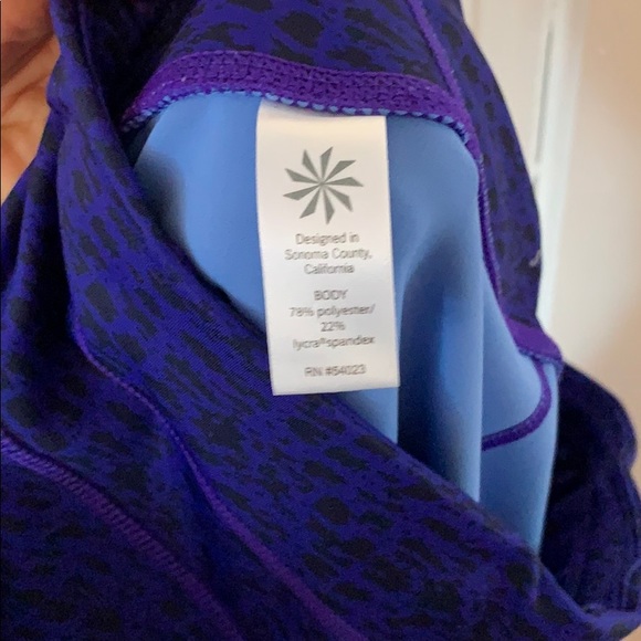 ATHLETA Performance Compression Leggings - Picture 4 of 5